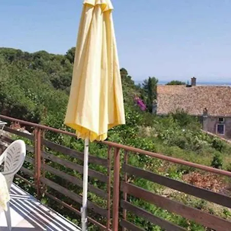 Apartment In 36510 Veli Losinj